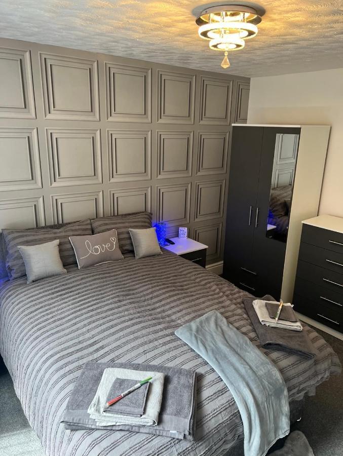 Sea View Lavish Apartment Sky Tv Whirlpool Bath Huge Balcony Newly Refurbished Bridlington Zewnętrze zdjęcie